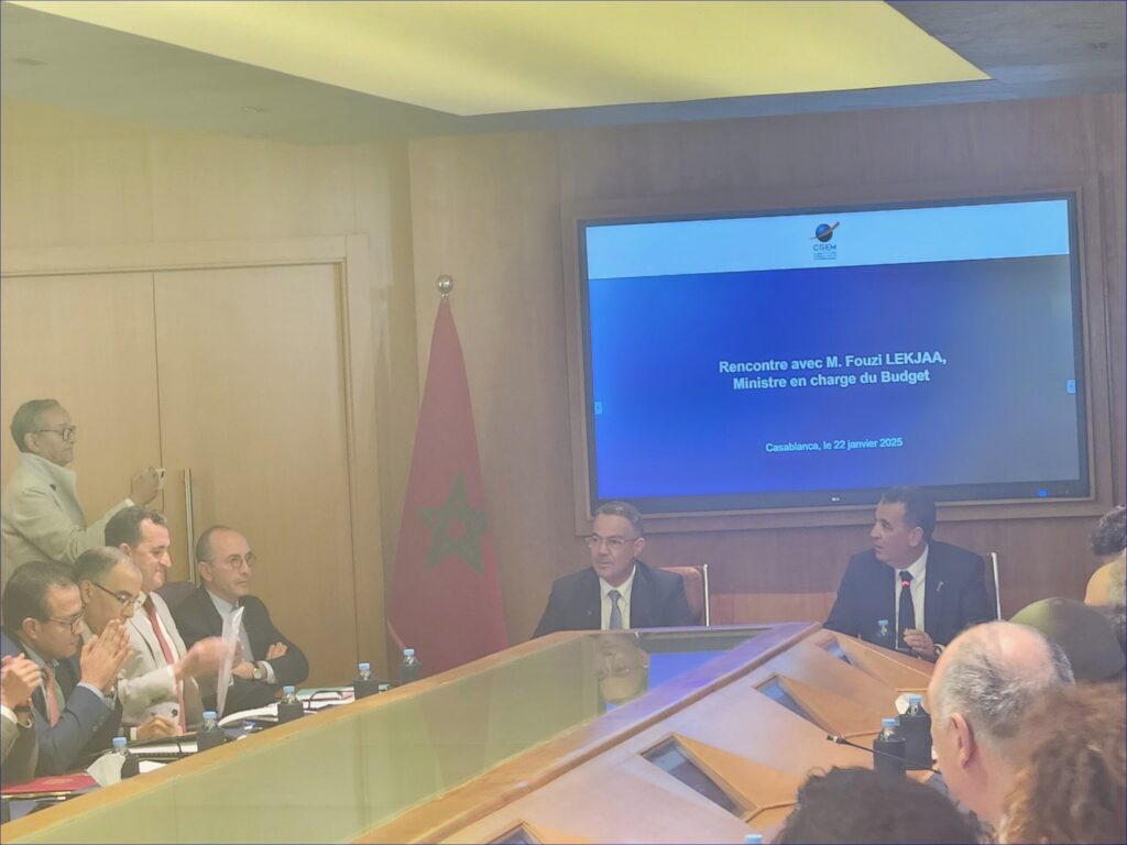 La CGEM s'entretient avec Fouzi Lekjaa sur les réformes financières de 2025.